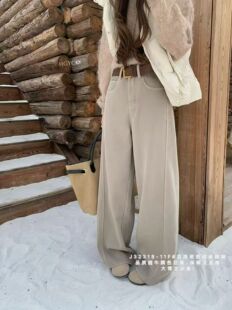 十三行冬季新款高腰牛仔裤女复合厚绒宽松显瘦阔腿设计感直筒长裤