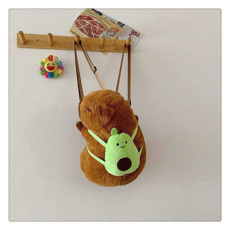 小龟水豚鼠卡皮巴拉公仔毛绒卡通双肩书包女童白云斜挎圆包