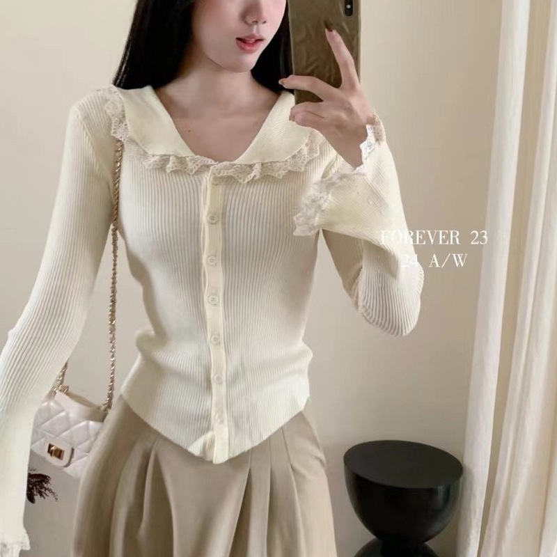 韩版蕾丝拼接娃娃领针织上衣秋装新款复古小众百搭纯色长袖小衫女