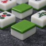 36#手打麻将牌便携式手搓麻将竹丝绿家用中号旅行宿舍一级无瑕144