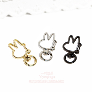 DIY 封釉卡通款兔子款扣饰品包挂配件毛球挂件金属扣扣配饰配件扣