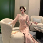 新中式 国风气质秋冬温柔麂皮高级珠链蕾丝改良旗袍连衣裙 粉太太