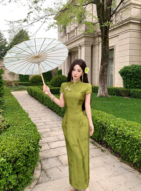 新中式绿色提花旗袍连衣裙夏季女装日常可穿素雅气质修身显瘦裙子