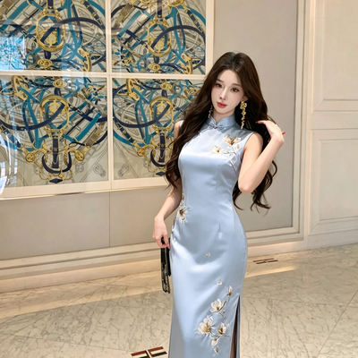 蓝色缎面刺绣侧开叉旗袍复古国风古典韵味修身气质女连衣裙订婚