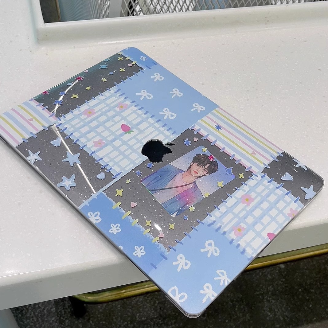汪三岁「缝缝补补」满天星macbook保护壳2024款苹果笔记本保护套macbookproM2M3M4少女森系15寸air13寸