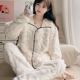 两件套 简约提花网红爆款 高颜值加厚加绒白色珊瑚绒女冬季 时尚
