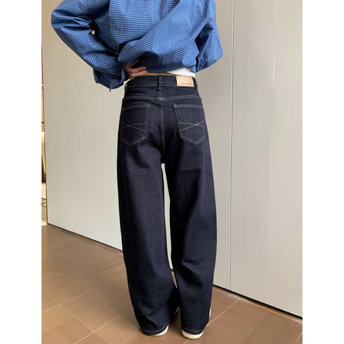 春季新款设计感弯刀牛仔裤女款