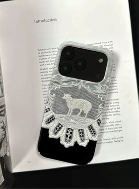 原创小众中古风小羊iPhone16pro手机壳磁吸13p软壳亮面14半包壳苹果15promax全包磨砂硬壳适用于三星s24S25