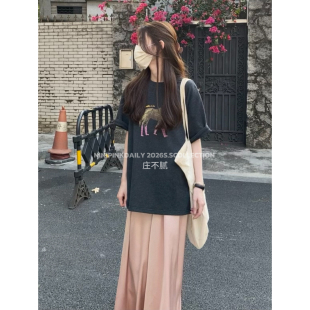 韩系小马插画印花休闲T百搭宽松短袖 Ninipink庄不腻自制 宝莉