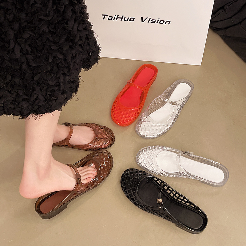 2025新款镂空弹性面休闲凉鞋