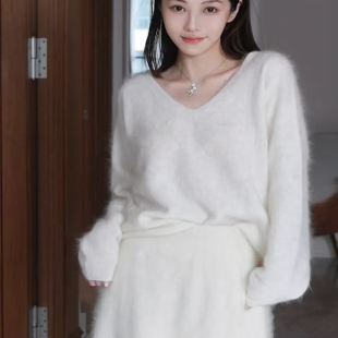 DC8501 纯山羊绒拉绒V领无缝一体套头衫 sky盖盖专享