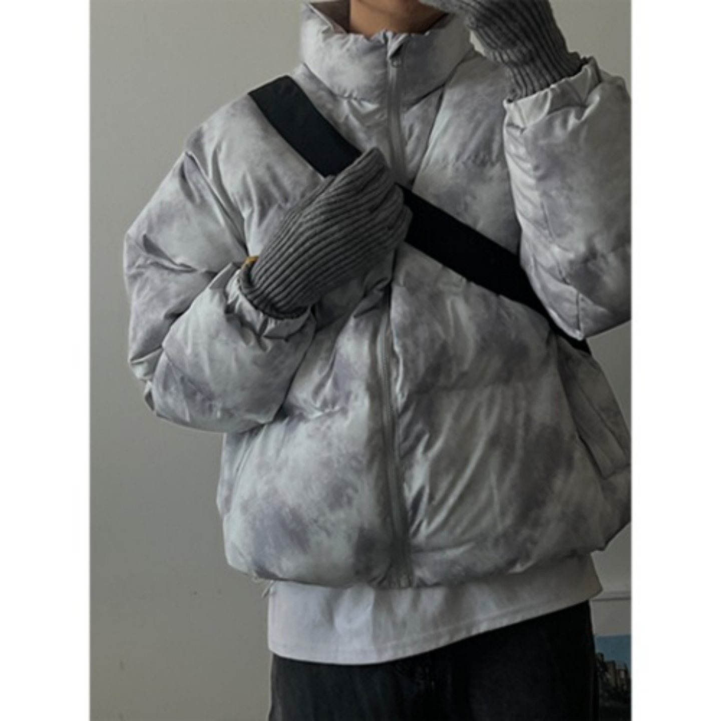 韩国男装扎染混色设计蓬松棉服