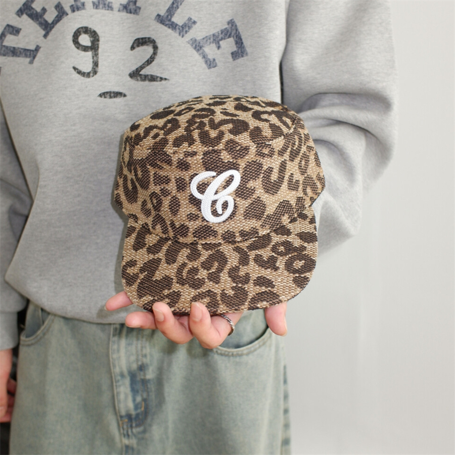 MRDONG韩国代购潮流百搭立体刺绣纹理感重工平顶鸭舌帽休闲棒球帽