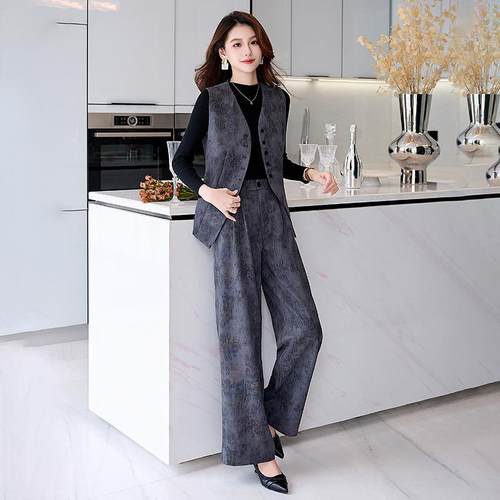 时尚装女秋新款今年流行洋马甲打底衫气HR994显瘦套H阔腿裤三件套