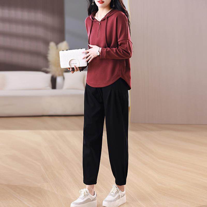 休闲运套装女春秋20动2ZLU8386W5年春新款设计感妈时尚宽松季卫衣