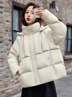 时尚服羽Y8665-10绒女冬季新款面包服减龄连90绒短帽款保暖外加厚