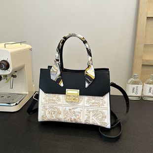 洋气炸街出去玩女士百搭高颜值流行漂亮配裙子温柔斜挎包单肩手提