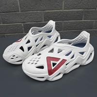 [Ву Лей тот же абзац] Пик полярные туфли пещеры летом в тапочках.