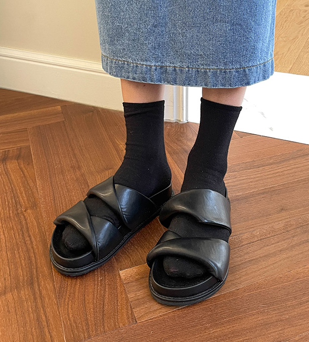 学院风绕带一字外穿凉拖鞋女