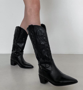 韩国东大门代购正品女鞋西部靴欧美风刺绣做工粗跟不过膝高筒靴潮