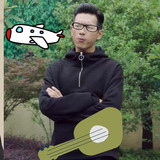 黑色