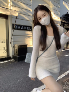 软糯糯仿貂毛针织连衣裙秋冬新款 包臀短裙女 纯欲风辣妹毛绒绒长袖