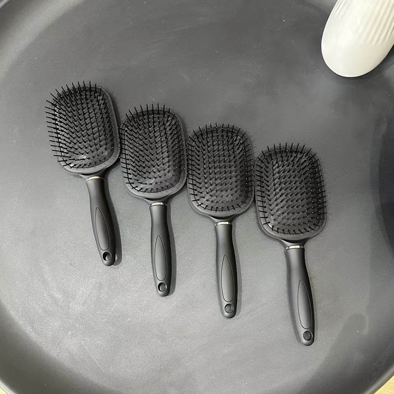 清仓价！气垫梳按摩梳气囊梳大板梳贵妇梳通用型造型网红气垫梳,家庭/个人清洁工具,梳子/化妆梳/按摩梳,淘宝优惠券,粉丝福利购,淘宝优惠卷