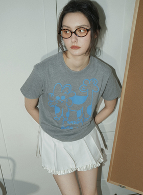 UNNNSAD  卡通手绘花朵小猫cat印花夏季正肩短袖T恤女