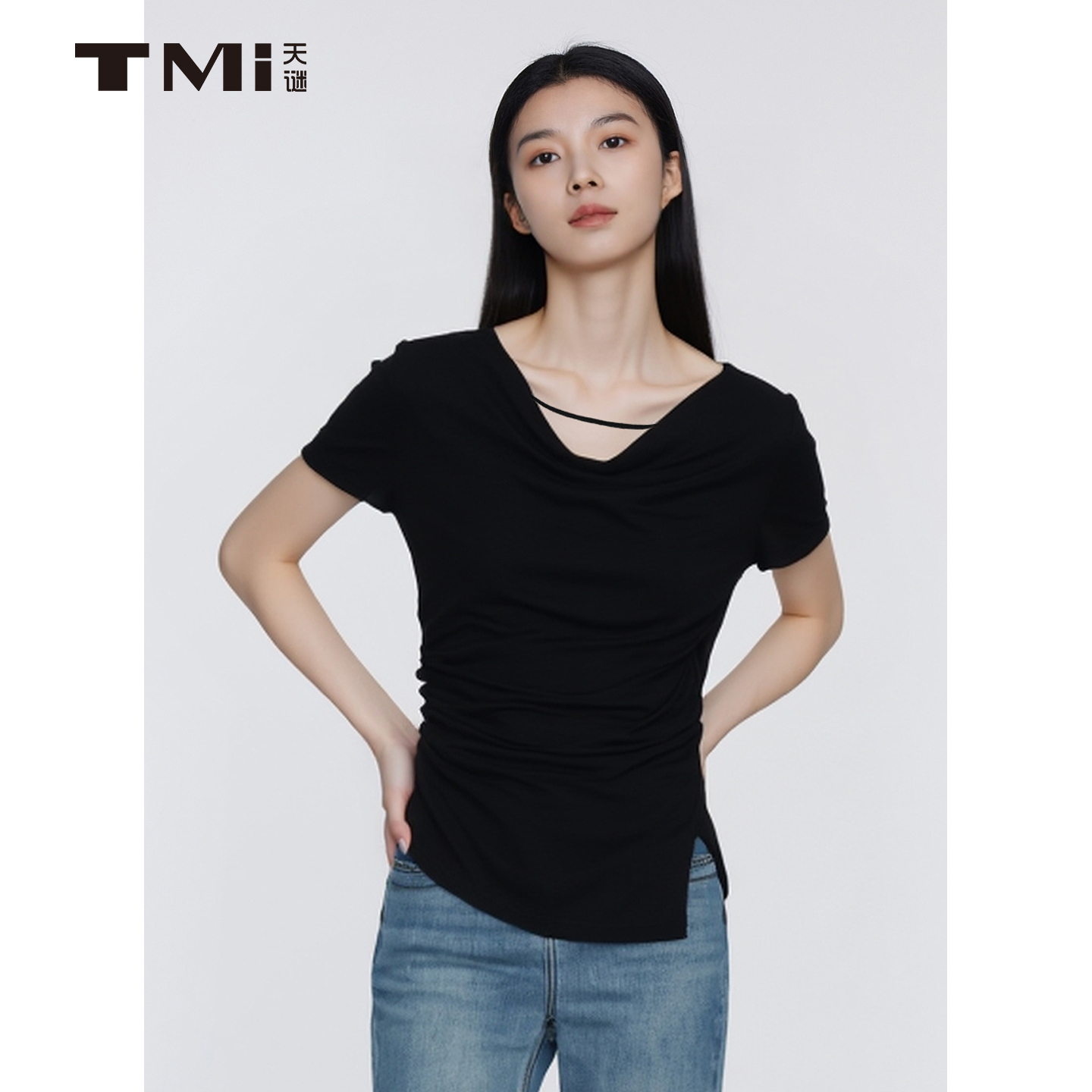 天谜黑色简约一字肩T恤衫