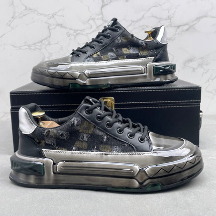 高级感痞帅男鞋2025秋季新款板鞋潮流百搭淋胶底真皮厚底休闲鞋子