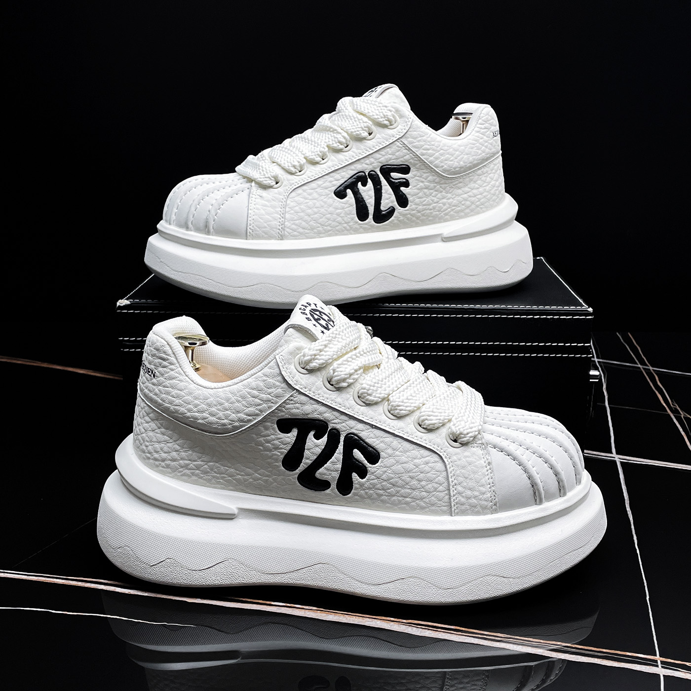 厚底小白鞋男款2025秋冬新款板鞋