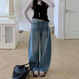 BEKISS贝斯7818阔腿牛仔裤女2026早春新款镰刀裤高腰小个子弯刀裤