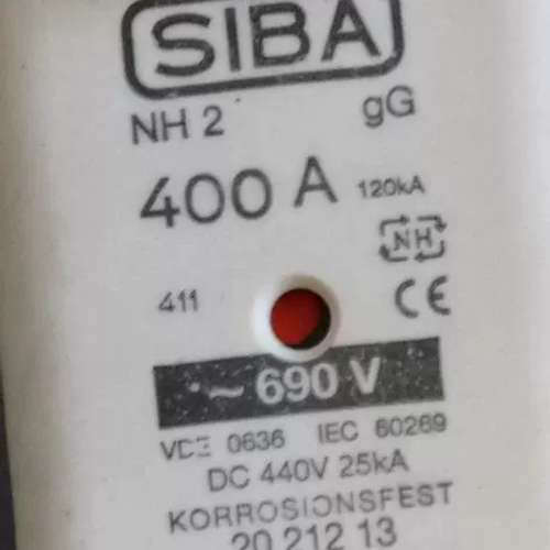 siba熔断器NH2-400A 690V 120KA gG (2021213) 直拍