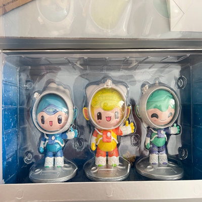 杭州第19届亚运会太空三宝中国探月联名吉祥物摆件套装，全新未