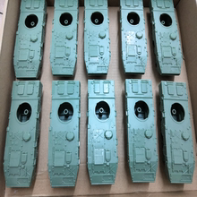 威龙1/72 中国PLA解放军ZBL-09式轮式运兵车步兵战车主体10个打