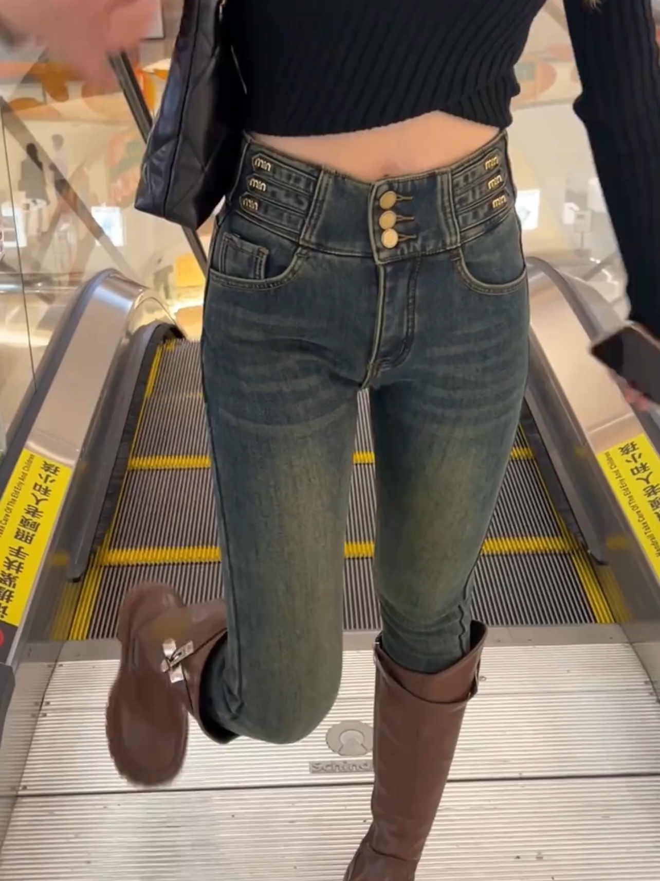 min字母高腰小脚裤2024春季新款水泥灰显高显瘦紧身铅笔小脚裤女