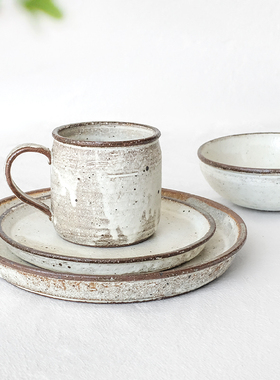 日本制Touji灶师窑古朴焦糖粉引甜点餐盘意面沙拉咖喱饭碗咖啡杯