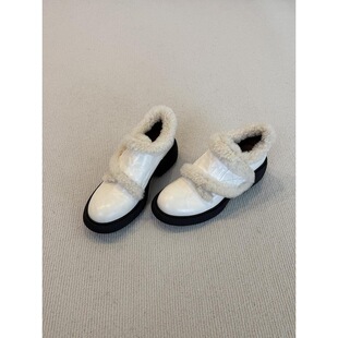 牛皮版~英伦风乐福鞋一脚蹬女鞋冬季加绒圆头魔术贴设计女小皮鞋