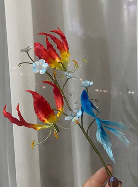 花想绒恋与深空祁煜同人物料