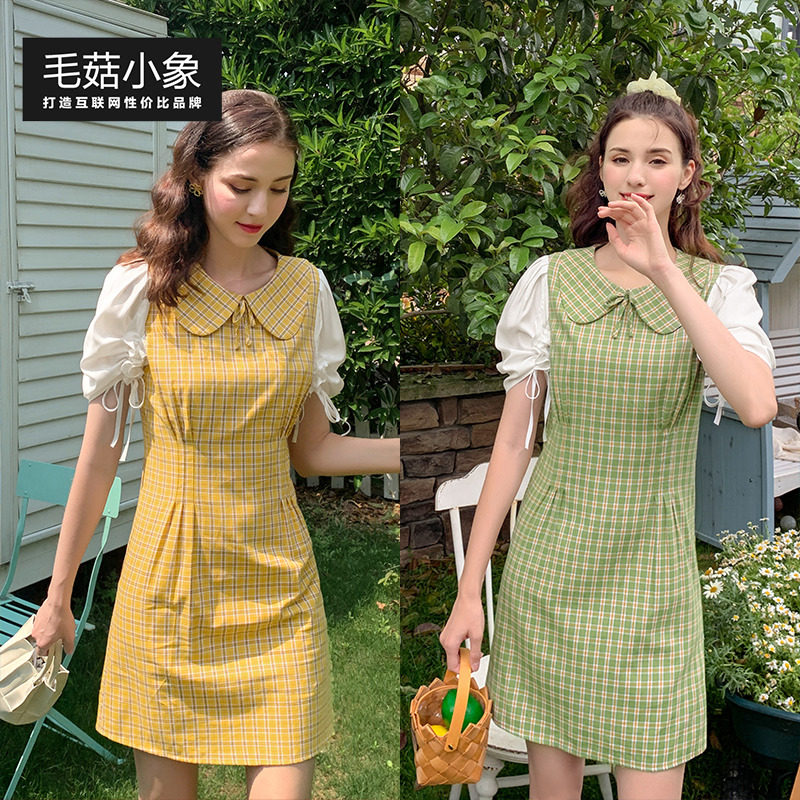 毛菇小象泡泡袖格子连衣裙女2020新款甜美小个子娃娃领拼接收腰裙