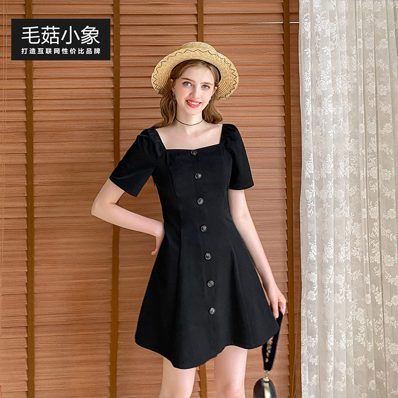 毛菇小象黑色方领连衣裙女2020夏新款收腰显瘦气质复古修身时尚裙