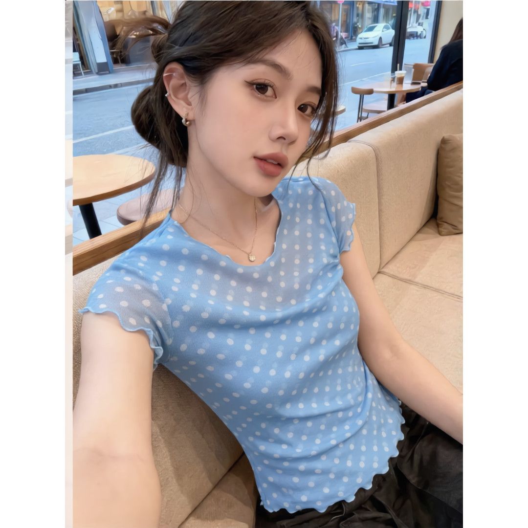 蓝白波点飞飞短袖T恤女