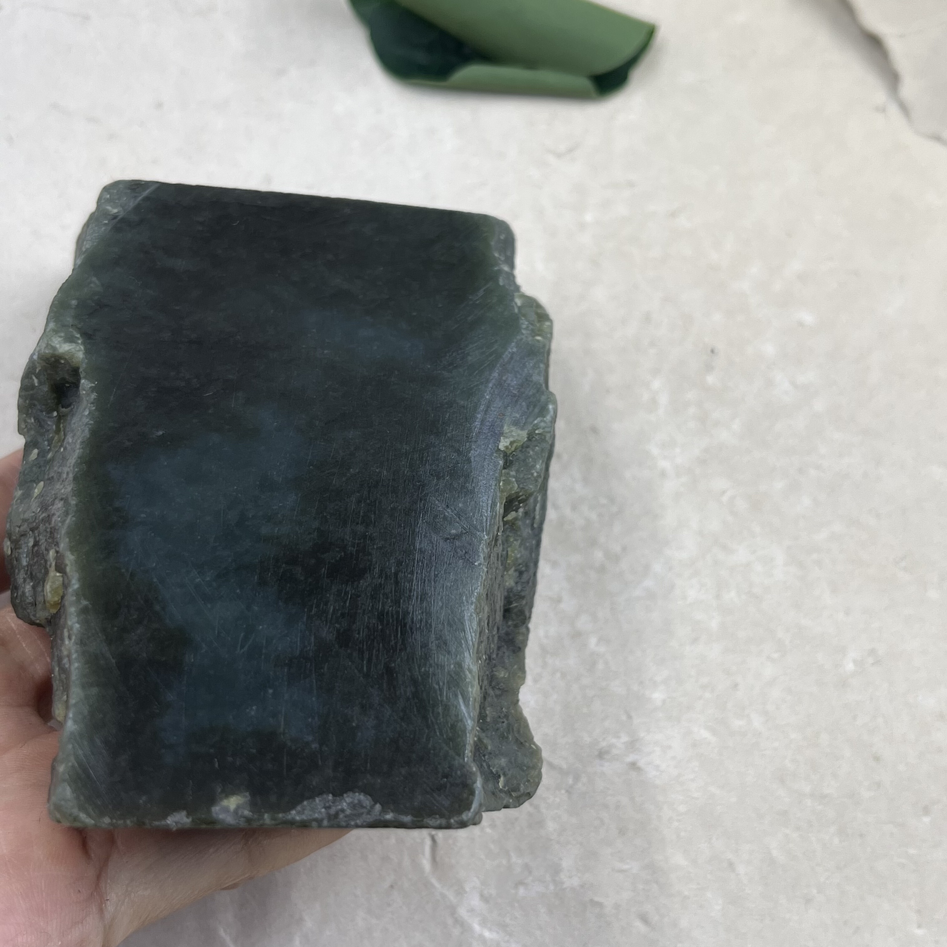 新疆和田玉糖青玉且末磨刀石摆件边角料 玉石料标本料毛料包邮50t