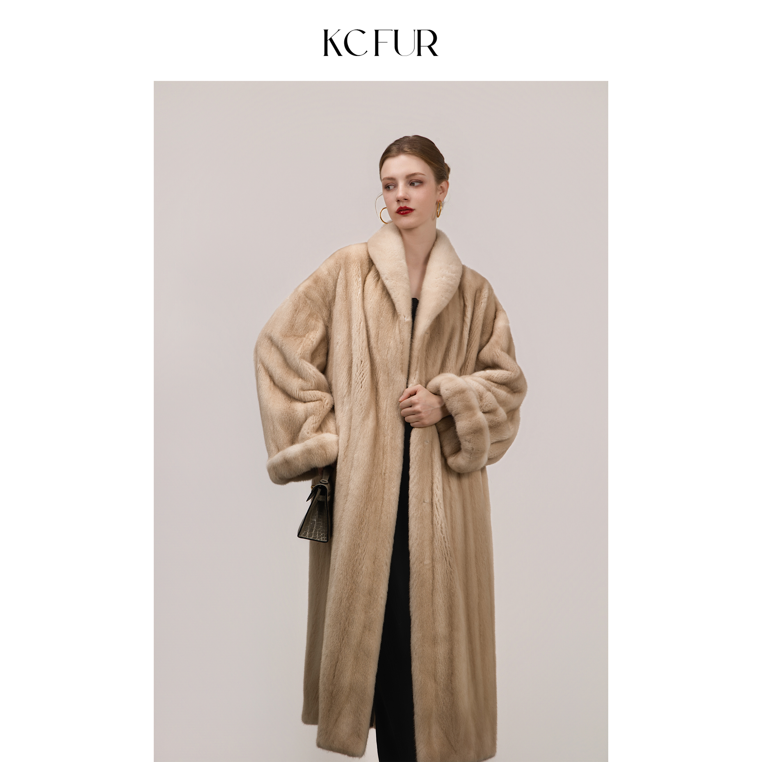 KC天鹅绒年轻短款保暖水貂外套女