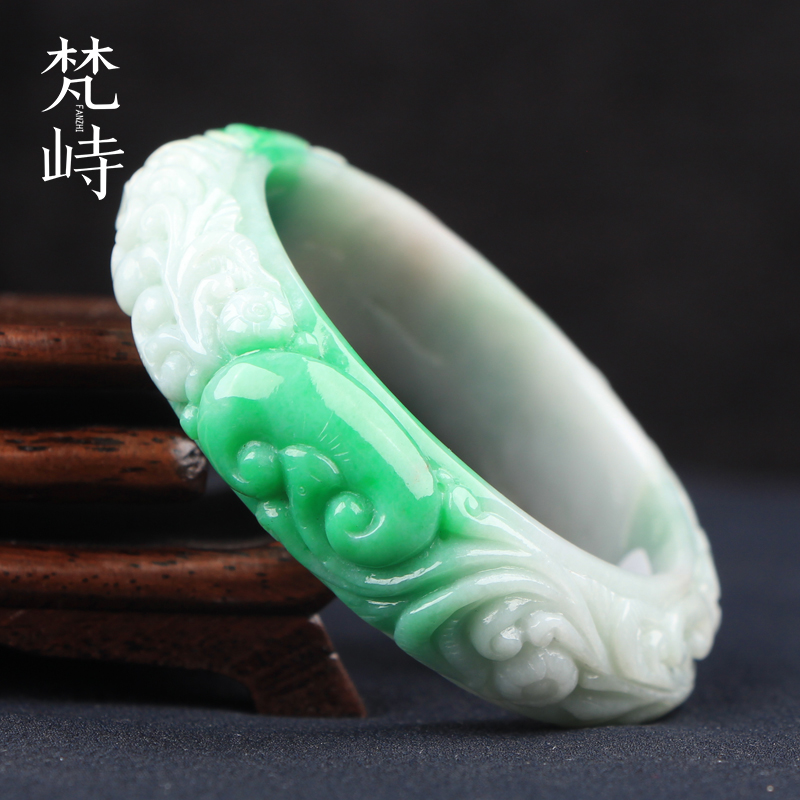 梵峙手镯雕花翡翠白底青
