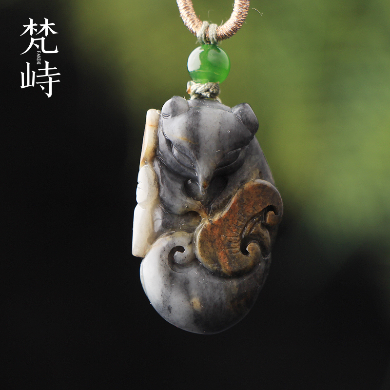 和田玉籽料狐狸青花挂件