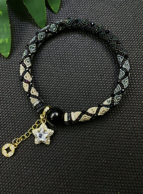 纯手工编织烟雨潇湘回纹手镯黑金配色立体回纹设计配色经典