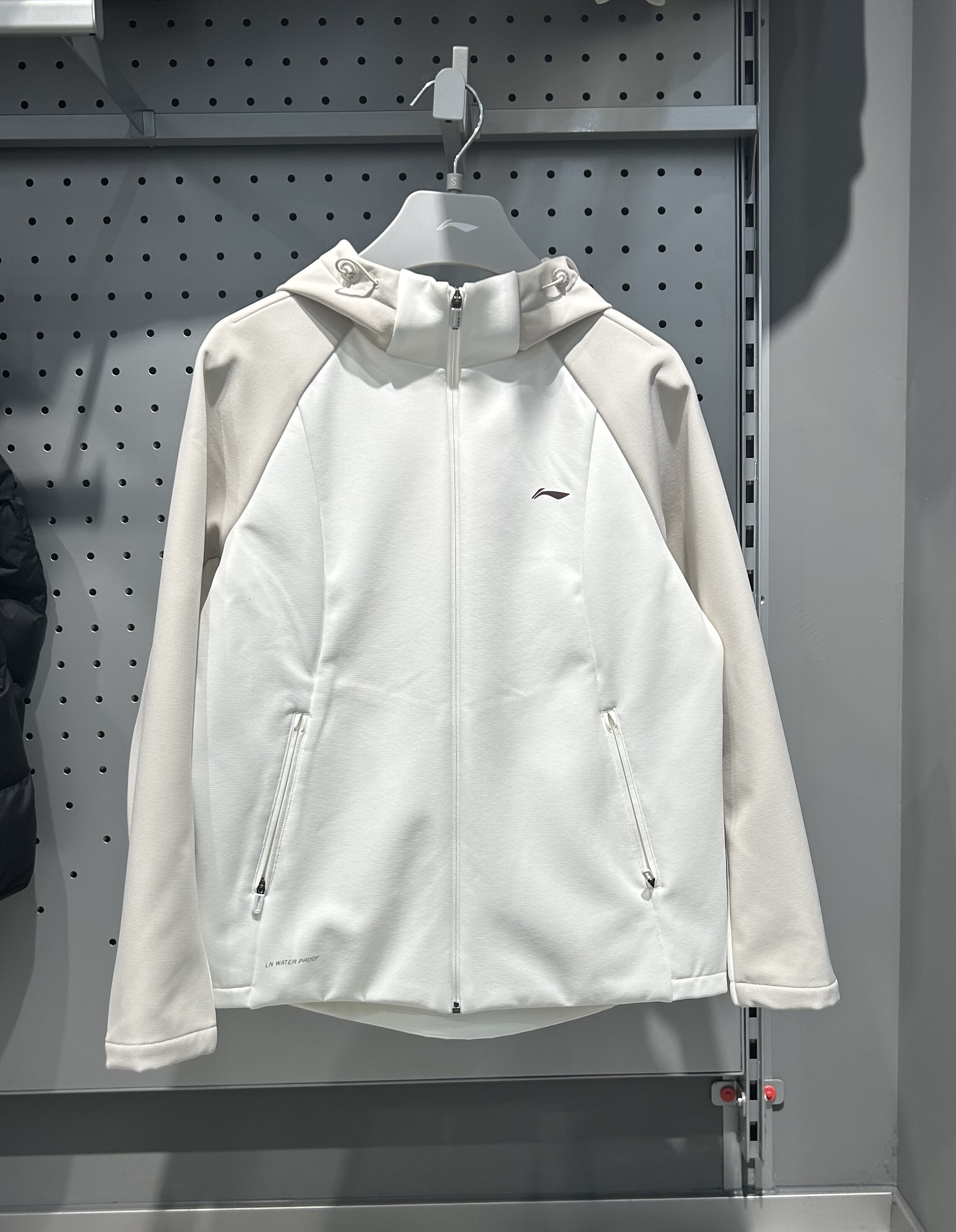 AFDVB70-1李宁新款女外套（二棉-薄绒）