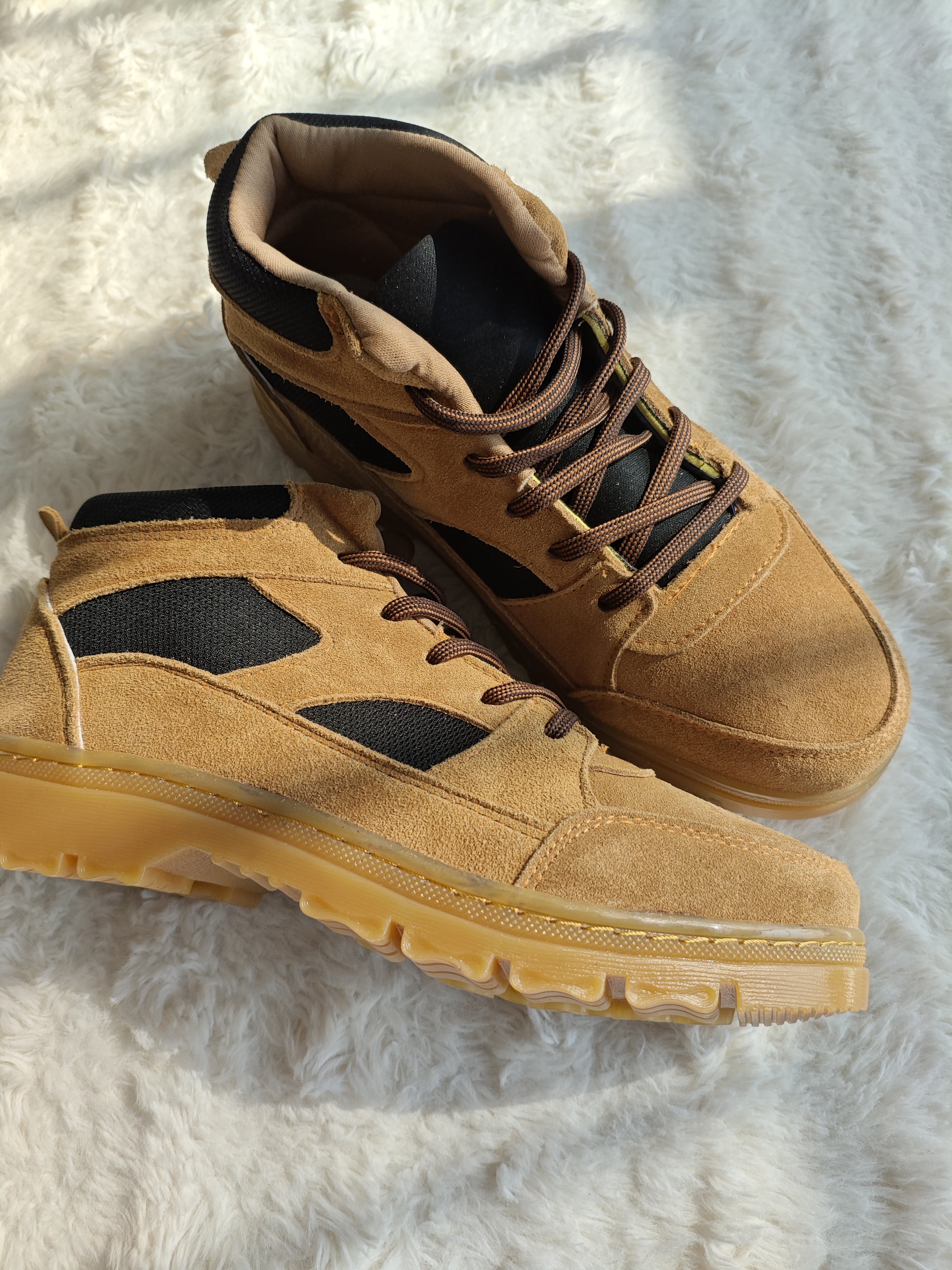 26新款反毛牛皮防滑耐磨休闲牛筋底上线结实户外登山工装高帮男鞋