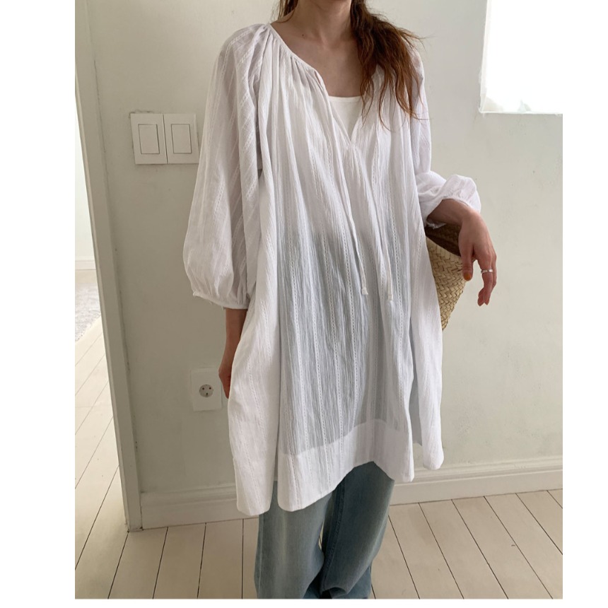 韩风chic2025春季宽松大码慵懒小众设计V领系带防晒连衣裙短裙女